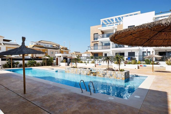 Image No.41-2 Bed Apartment for sale