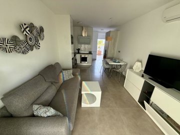 207474studioapartmentforsaleonlamarpilardelah