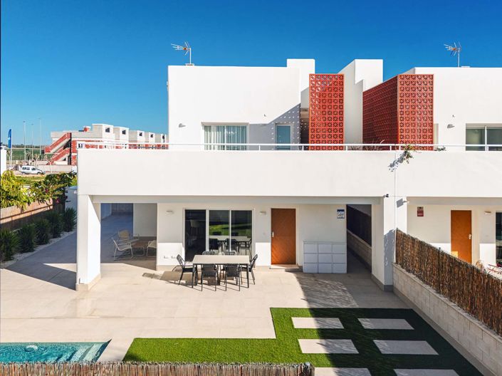 Image No.3-3 Bed Villa for sale