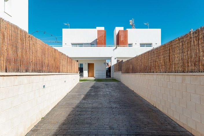 Image No.5-3 Bed Villa for sale