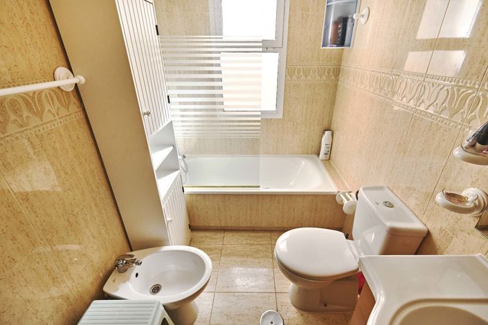 Image No.13-2 Bed Apartment for sale