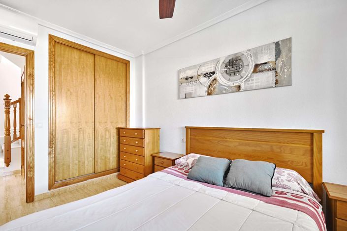 Image No.16-2 Bed Apartment for sale