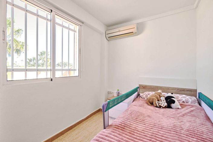 Image No.22-2 Bed Apartment for sale