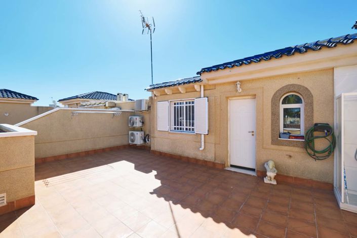 Image No.24-2 Bed Apartment for sale