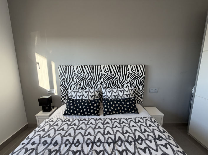 Image No.17-2 Bed Apartment for sale