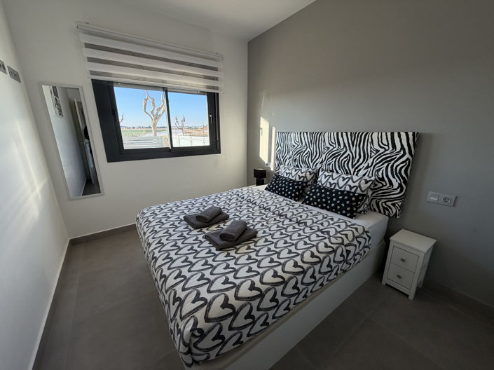 Image No.18-2 Bed Apartment for sale