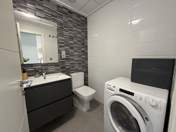 Image No.24-2 Bed Apartment for sale