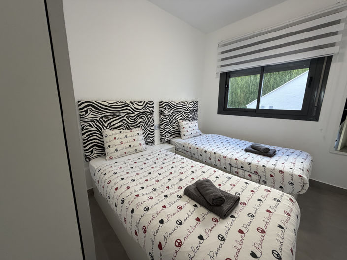 Image No.27-2 Bed Apartment for sale