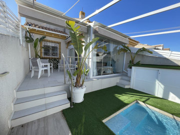 214484townhouseforsaleintorredelahoradada0902