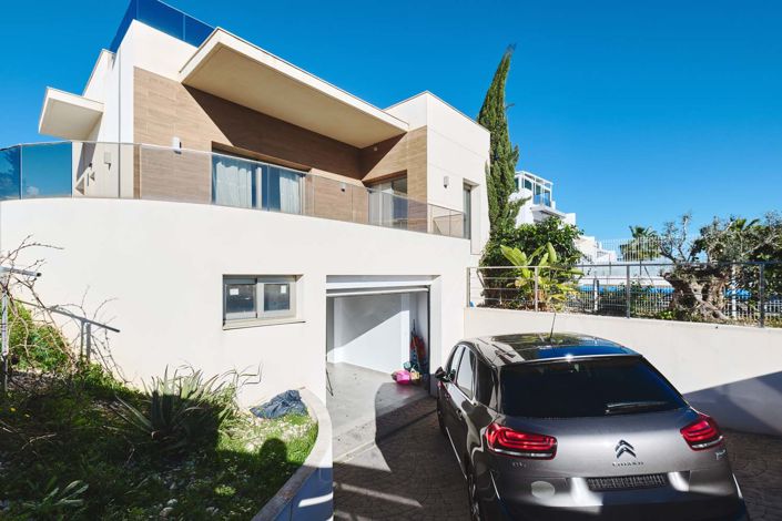 Image No.28-3 Bed Villa for sale