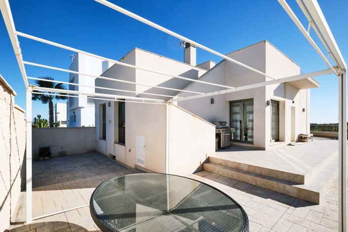 Image No.29-3 Bed Villa for sale