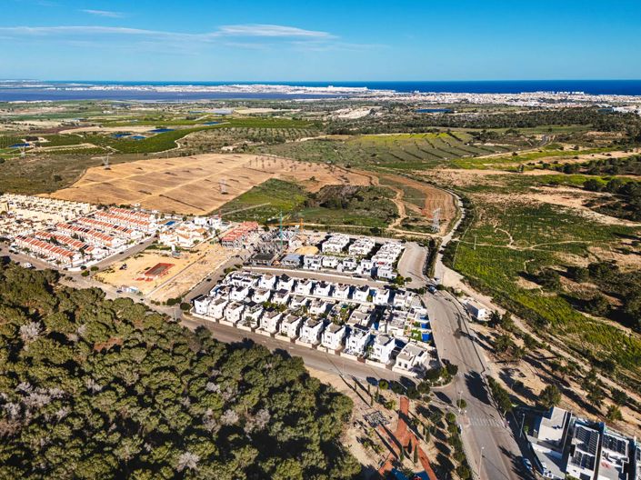 Image No.46-3 Bed Villa for sale