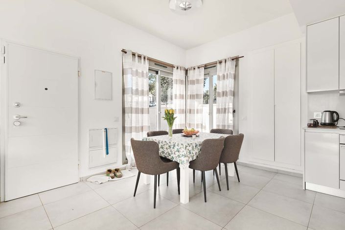 Image No.6-3 Bed Villa for sale