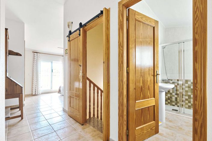 Image No.33-3 Bed Townhouse for sale