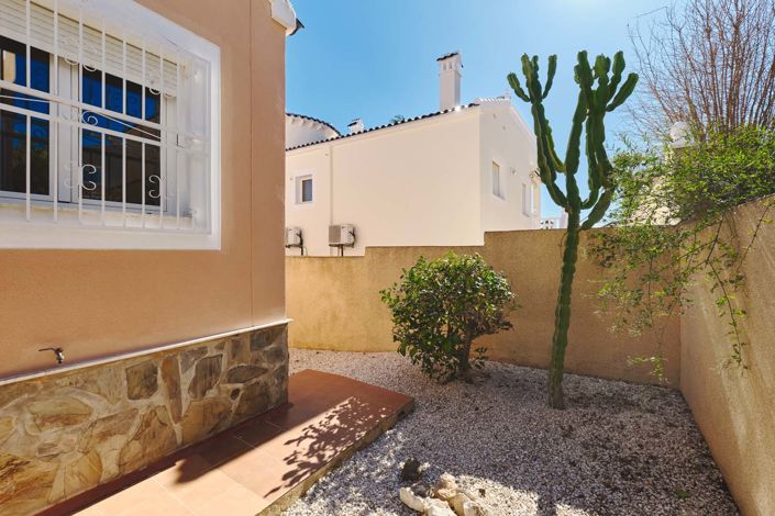 Image No.42-3 Bed Villa for sale