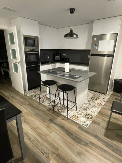 Image No.10-2 Bed Townhouse for sale