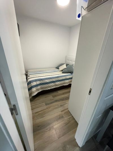 Image No.16-2 Bed Townhouse for sale