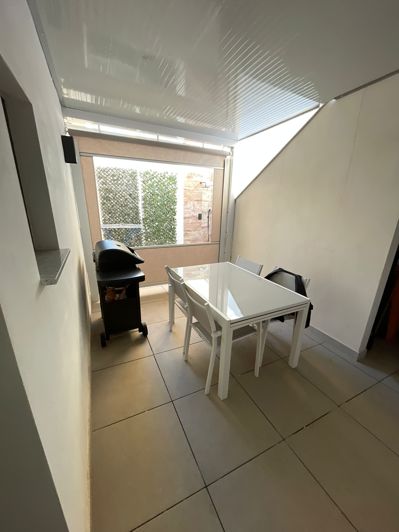 Image No.19-2 Bed Townhouse for sale