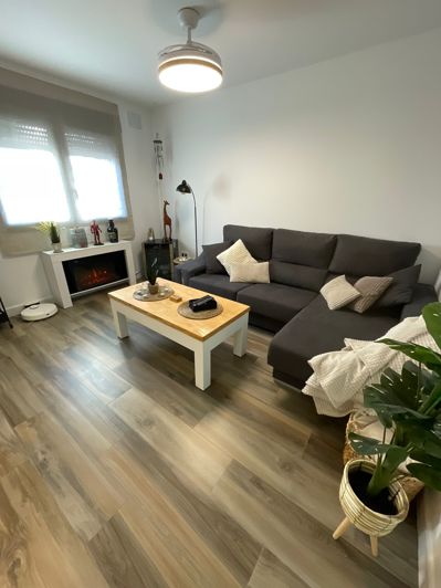 Image No.2-2 Bed Townhouse for sale