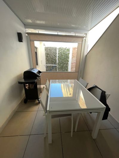 Image No.20-2 Bed Townhouse for sale