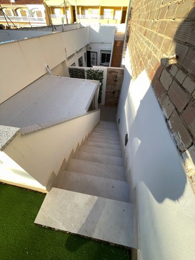 Image No.24-2 Bed Townhouse for sale