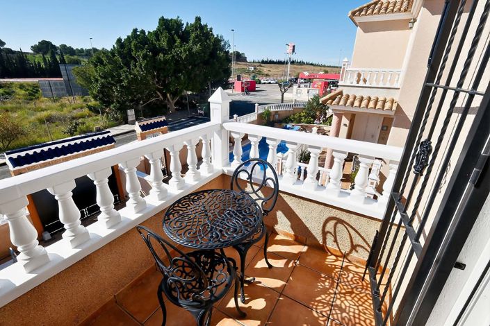 Image No.24-3 Bed Villa for sale