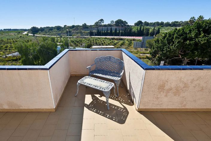 Image No.39-3 Bed Villa for sale