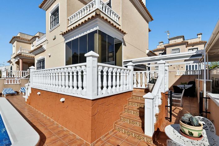 Image No.42-3 Bed Villa for sale