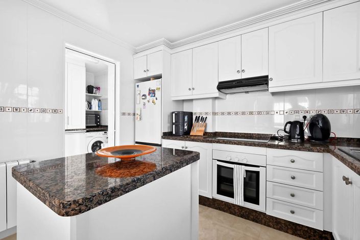 Image No.8-3 Bed Villa for sale