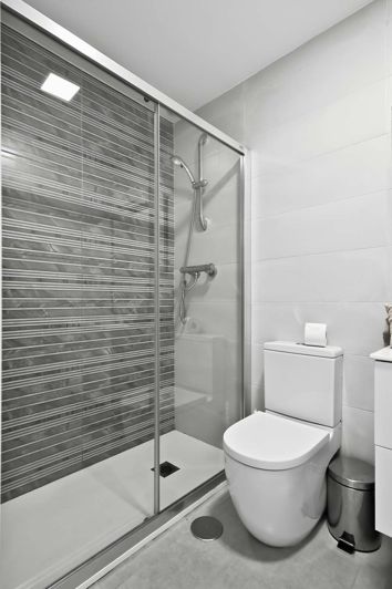 Image No.26-3 Bed Apartment for sale