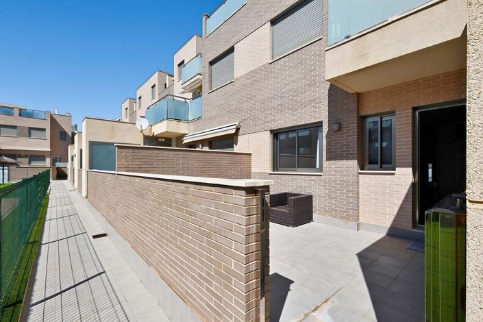 Image No.27-2 Bed Apartment for sale