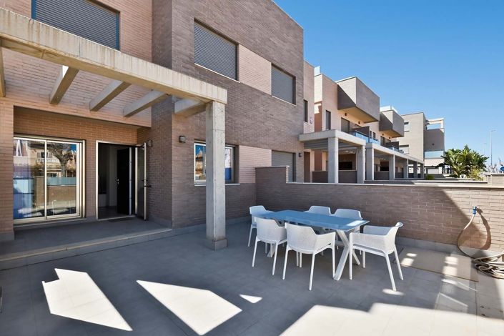 Image No.7-2 Bed Apartment for sale