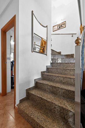 Image No.20-2 Bed Villa for sale