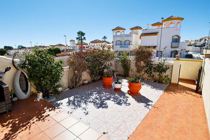 Image No.27-2 Bed Villa for sale