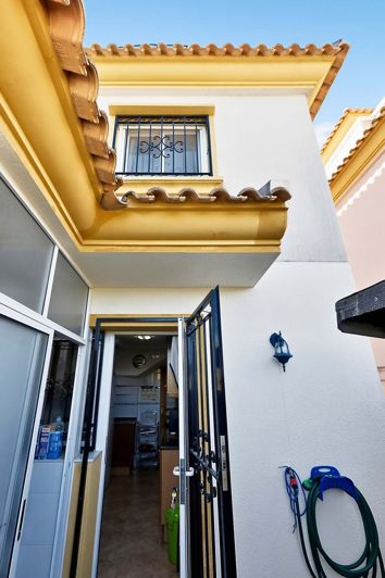 Image No.35-2 Bed Villa for sale