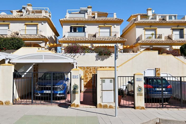 Image No.38-2 Bed Villa for sale