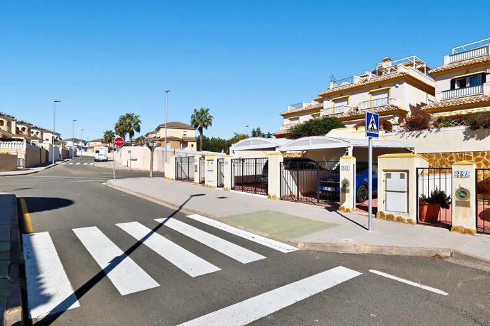 Image No.43-2 Bed Villa for sale