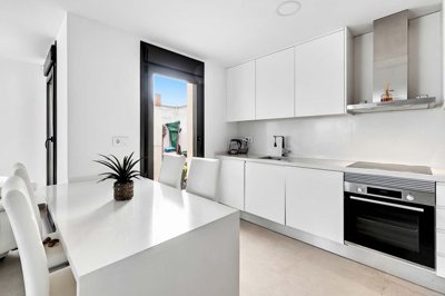 235500villaforsaleintorredelahoradada25032609