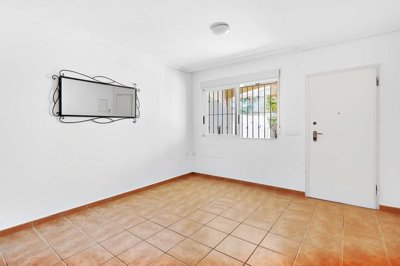 245504villaforsaleintorredelahoradada17042609