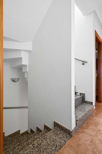 Image No.15-2 Bed Villa for sale