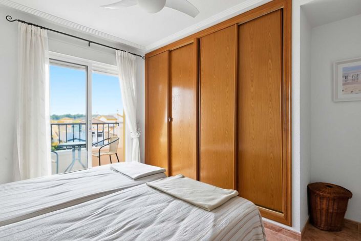 Image No.19-2 Bed Villa for sale