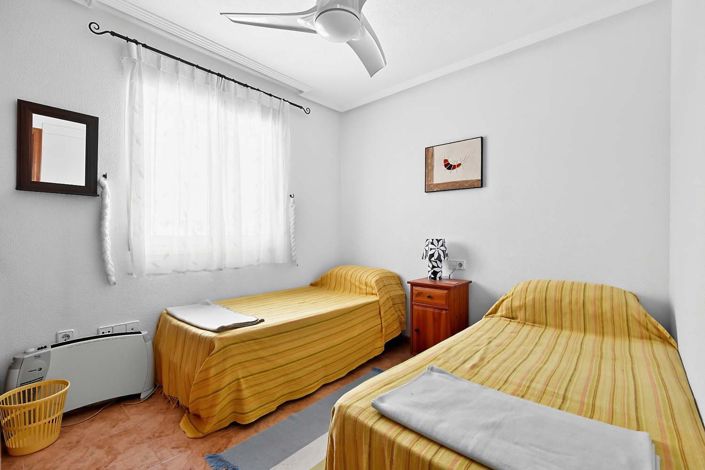 Image No.25-2 Bed Villa for sale