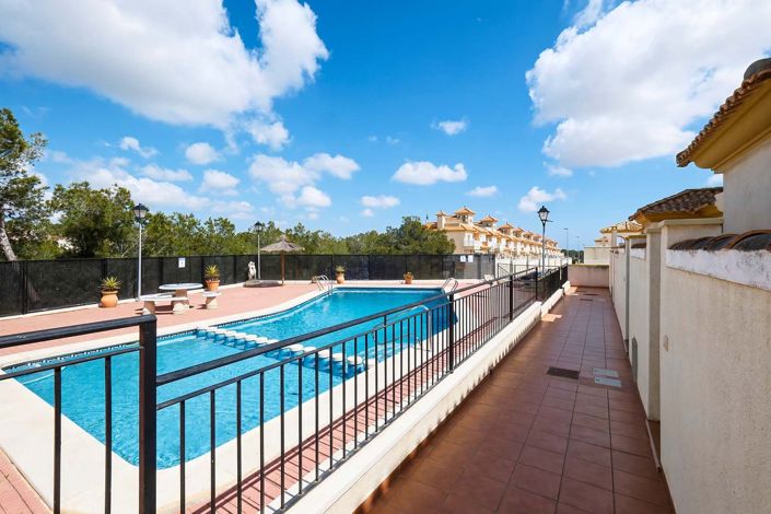 Image No.32-2 Bed Villa for sale