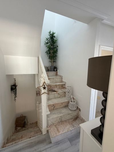 Image No.15-3 Bed Semi-Detached for sale