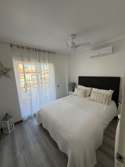 Image No.31-3 Bed Semi-Detached for sale