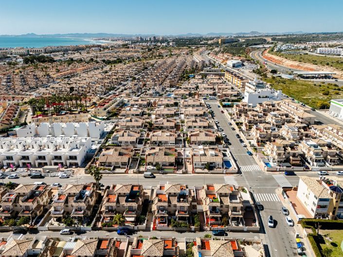 Image No.46-Jumelé de 3 chambres à vendre à Cabo Roig