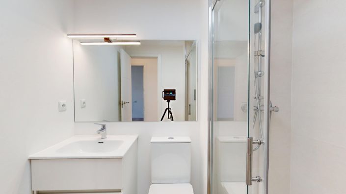 Image No.20-2 Bed Apartment for sale