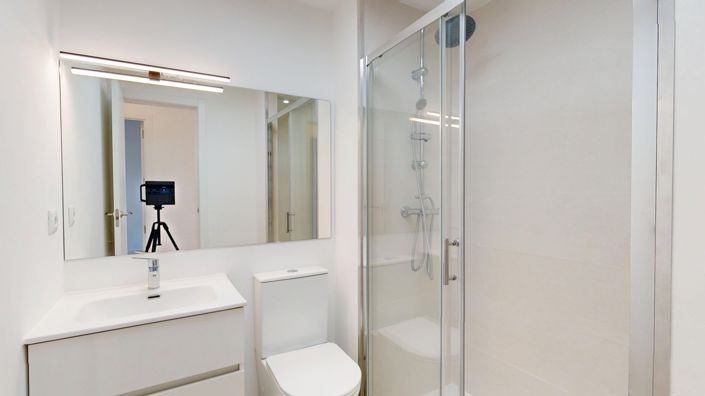 Image No.21-2 Bed Apartment for sale