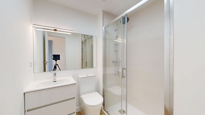 Image No.22-2 Bed Apartment for sale