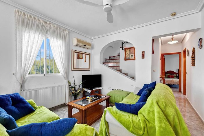 Image No.2-Villa de 3 chambres à vendre à Pinar de Campoverde